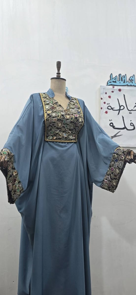متوفر بيع مباشر 
سعر ٢٣ متوفر هاللون ورصاصي 🫰
قماش باربي  قياس فري💙


**إذا كنت صاحب هذا الإعلان وتريد حذفه لأي سبب، رجاءا أرسل رسالة إلى الدعم الفني**