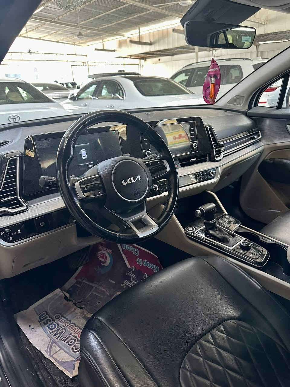 للبيع
كيا سبورتج 
خليجي ضمان وكالة نيم
مكفوله كفاله عامه
رقم اربيل شرط التحويل 
الموديل : 2024
ماشيه : 27.000 KM
المواصفات فول ماعدا قماره حديد
المكان : بغداد
الاتصال : ***********
