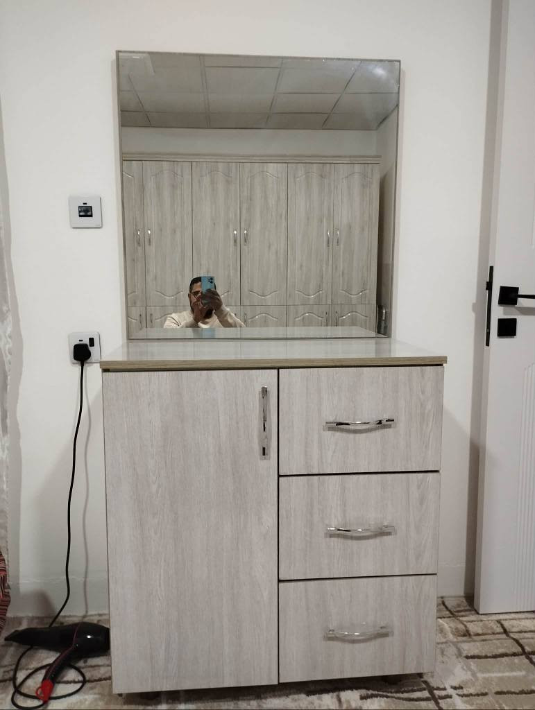 مێزتەوالێت بۆفرۆشتن 
قیاسی  80سم
دەستڪردە زۆر ڪەم بەڪار هاتووە  
حساب بڪە لۆڪە 
گەیاندنمان هەیە 
ــــــــــــــــــــــــــــــــــــــــ
سلێمانی هەواری شار🏓👉 السليمانية, العراق


**إذا كنت صاحب هذا الإعلان وتريد حذفه لأي سبب، رجاءا أرسل رسالة إلى الدعم الفني**