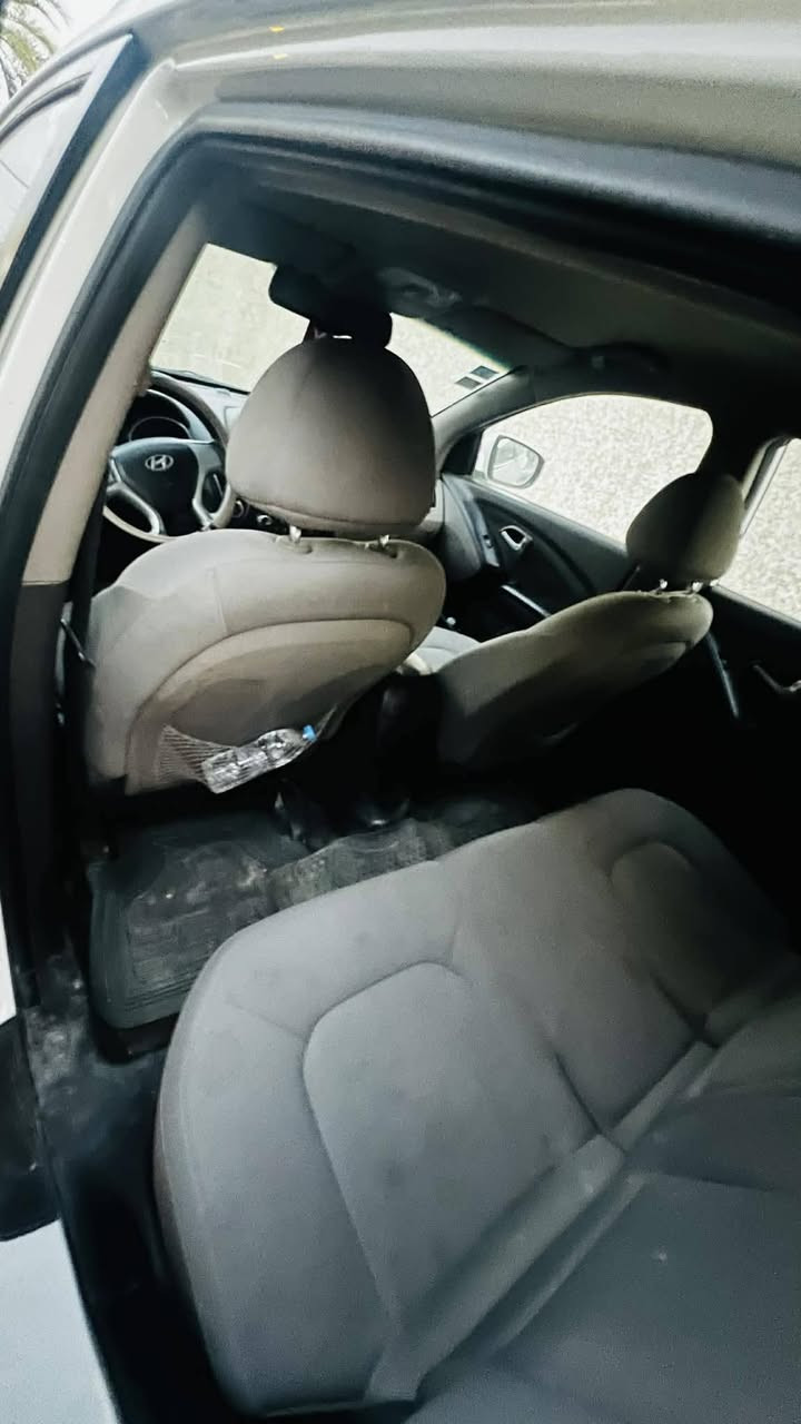 رمضان كريم سياره توسان موديل 2013 رقم بغداد محرك 2000دووش
السعر ١٣٨ بيه مجال حك الجي***********
