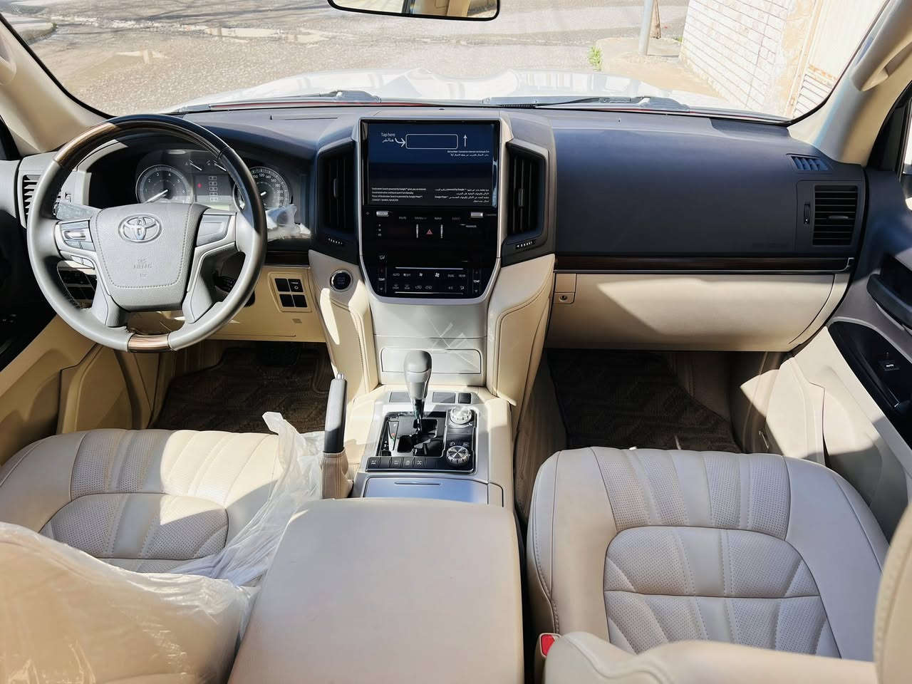 ماشية ٨ الف
٢٠٢٠ 
بدون شخط 
***********
