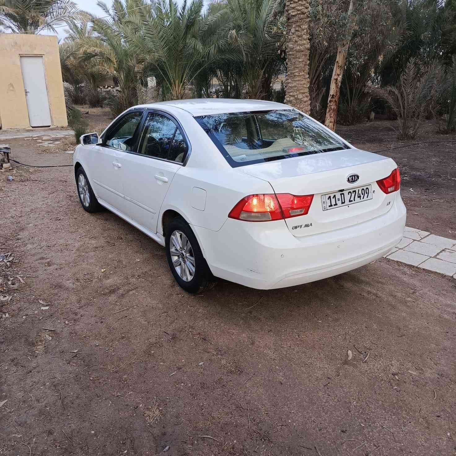 سلام عليكم وبتيمه مديل 2010 خليجي سياره جاهزه مكينه وكير كفاله رقم بغداد دولي بسمي سنويه جديد منضومه تبريد منضومه زنون تخم تاير جديد حداديه خلفيه اماميه جديده با تري جديد سياره صبغ عام رقم *********** السعر 86 ورقه المكان نا صريه سوق الشيوخ
