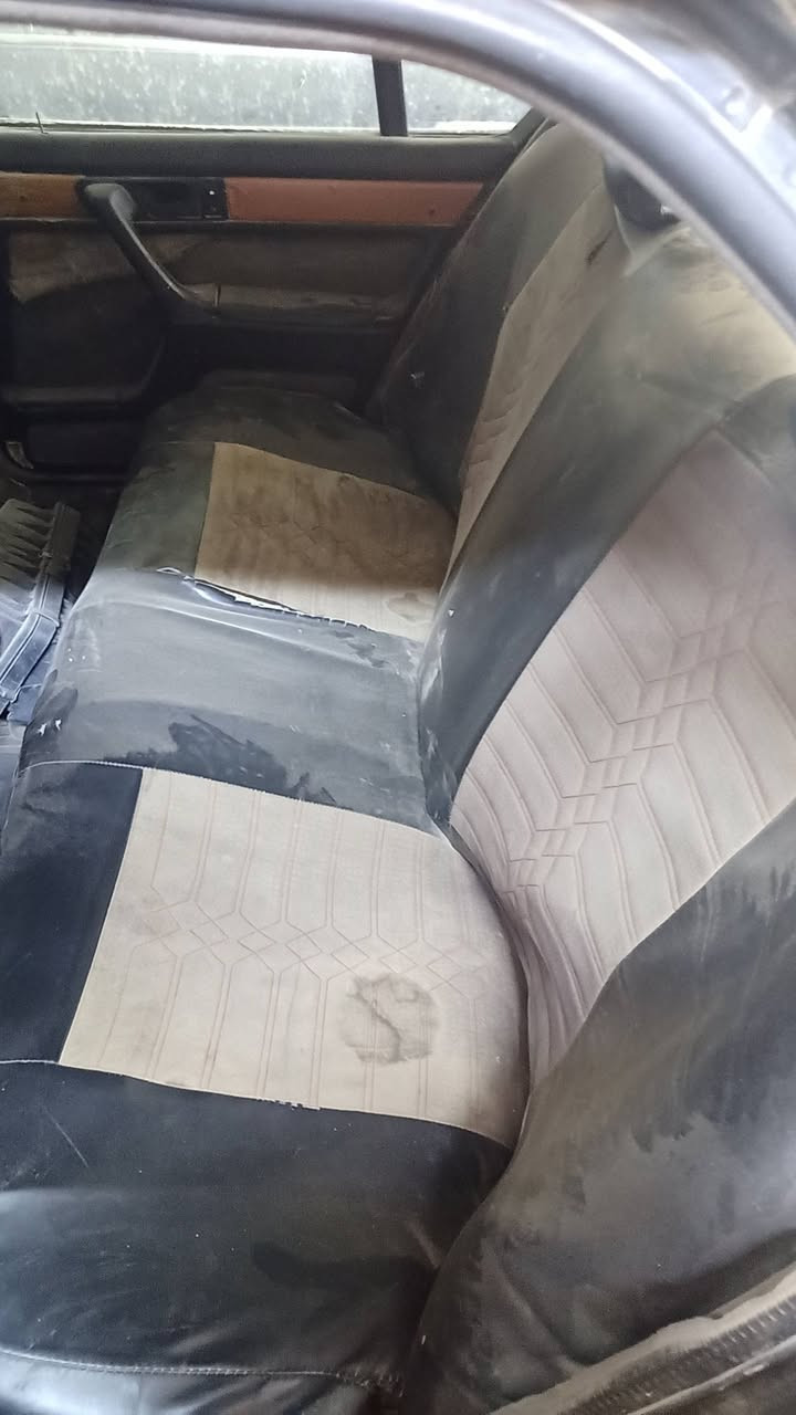 سلام عليكم بيئم 735 موديل 92 رقم انبار انكليزي سنوية 31 باسم جيرانه السيارة بيها ضربة جاملغ الامامي جهة العبري والكير كايم السعر 25 وبيها مجال مكان السيارة محافضة الديوانية قضاء المهناويه للاستفسار ***********
