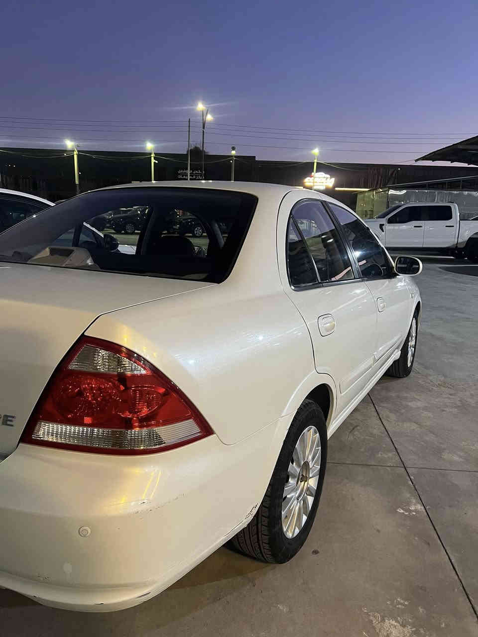 سلاوى خواتان ليبيت
سه نى سامسونگ بو فروشتن
موديلى ٢٠٠٩ 
بى بوياخ بى گوراو 
گير ئوتو ماتيك 
ناو ره ش 
جام كاره با 
قوفل مه ر كه زى
ويل كه پ
١٩٣٠٠٠ كم روشتوه 
كوشن هيته ر
گاعيو كوشنى تى گيراوه 
نرخى ٩٣ گه لا كه ميك مه جال 
سليمانى ***********
