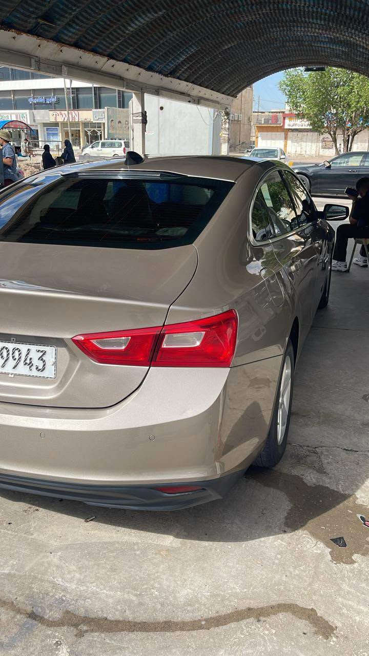 ماليبو 2024 سياره نضيفة ما ماشيه هواي 58 الف ماشيه سياره معوقين بيها بجم ماواصل للغود ولا الشي بس بنيد شوي من الجاملقات السياره مكانها بل بصر وسياره نضيفه من كلشي ورايدها ب 102 وبيها مجال قليل *********** رقمي وات ساب Singapore
