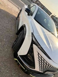 عندى سياره شانجان للبيع موديل ٢٠٢٤ حره بعدها ضمان الشركه البخيت إليها ...