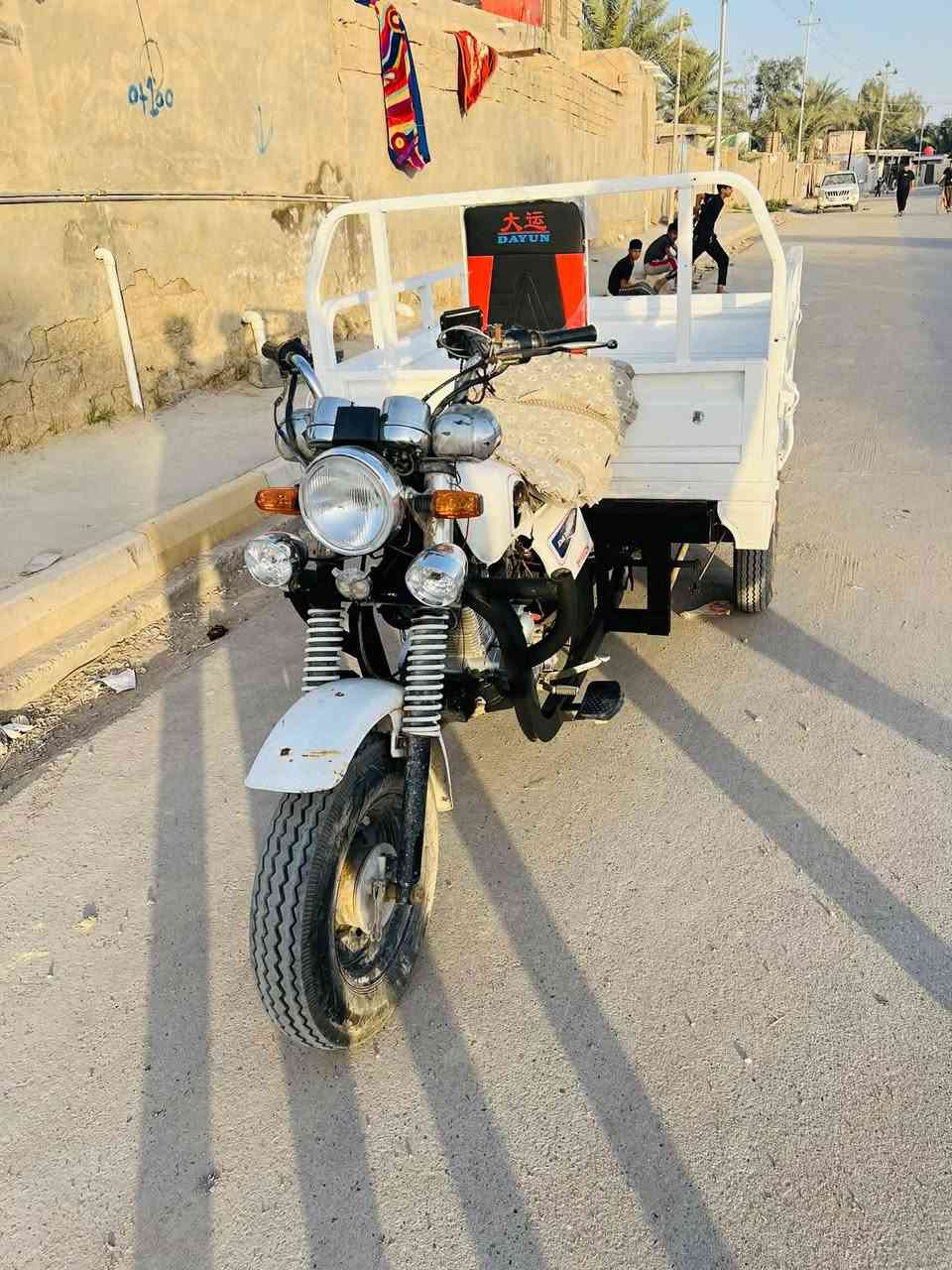 السلام عليكم ستوته للبيع موديل ١١ البدي 14 لا مكصوص ولا ملحوم بلاد المحرك كارتون ٢٣ تواير جدد ضفيره كلها جديد المكان قضاء الدوايه هذا رقمي وبيك خير وتدلل ***********
