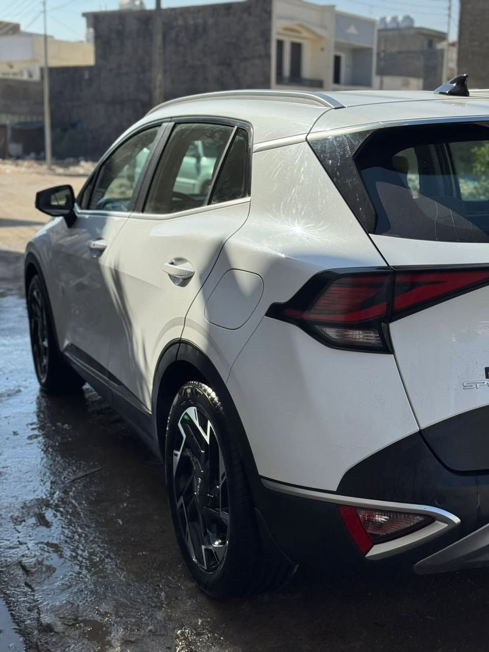 السلام عليكم سبورتج موديل 24 ماشيه 61 الف
خليجي فول عدا البنوراما مكفوله كفاله عامه 

بصمه 

كشنات 2 كهرباء 

كشنات 2 تدفئه 

ستيرن تدفئه 

شفتات ستيرن 

شحن واير لس 

تبريد شاشه 

باب خلفي كهرباء 

رادارات جانبيه 

حساس امامي خلفي 

ويل 19 

لايتات ال اي دي 

مخارج USB بلكشنات + حمالات 

شاشه كار بلي 

كامره دواره 

فول تحكم ستيرن 

مري شفط 

انارة ترحيب 

دخول ذكي 

هند بريك دكمه 

مود درايف 

مانع انزلاق 

سياره جديده جدا متحتاج صرف دينار 

السعر 22،300 دولار بي مجال شي بسيط 

مكانه بغداد الدوره حي دجله 

*********** اخوكم ليث ابو حسن
