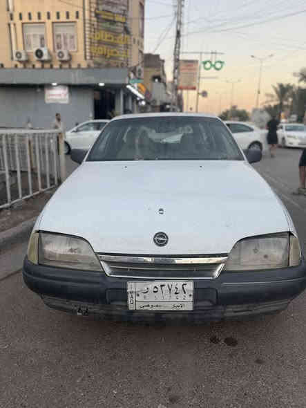 السلام عليكم 
اوبل اوميكا  
رقم أنبار بأسمنه 
مكينه كايمه كير اوتماتيك 
صدر امامي خلفي نضيف 
كهربائيات كلها شغاله 
قواعد دبل سليمات 
السعر ١١ ورقه قفل 
مكاني بغداد حي العامل
 ‭٠٧٧٧ ٦٧١ ٤٠٧١‬
