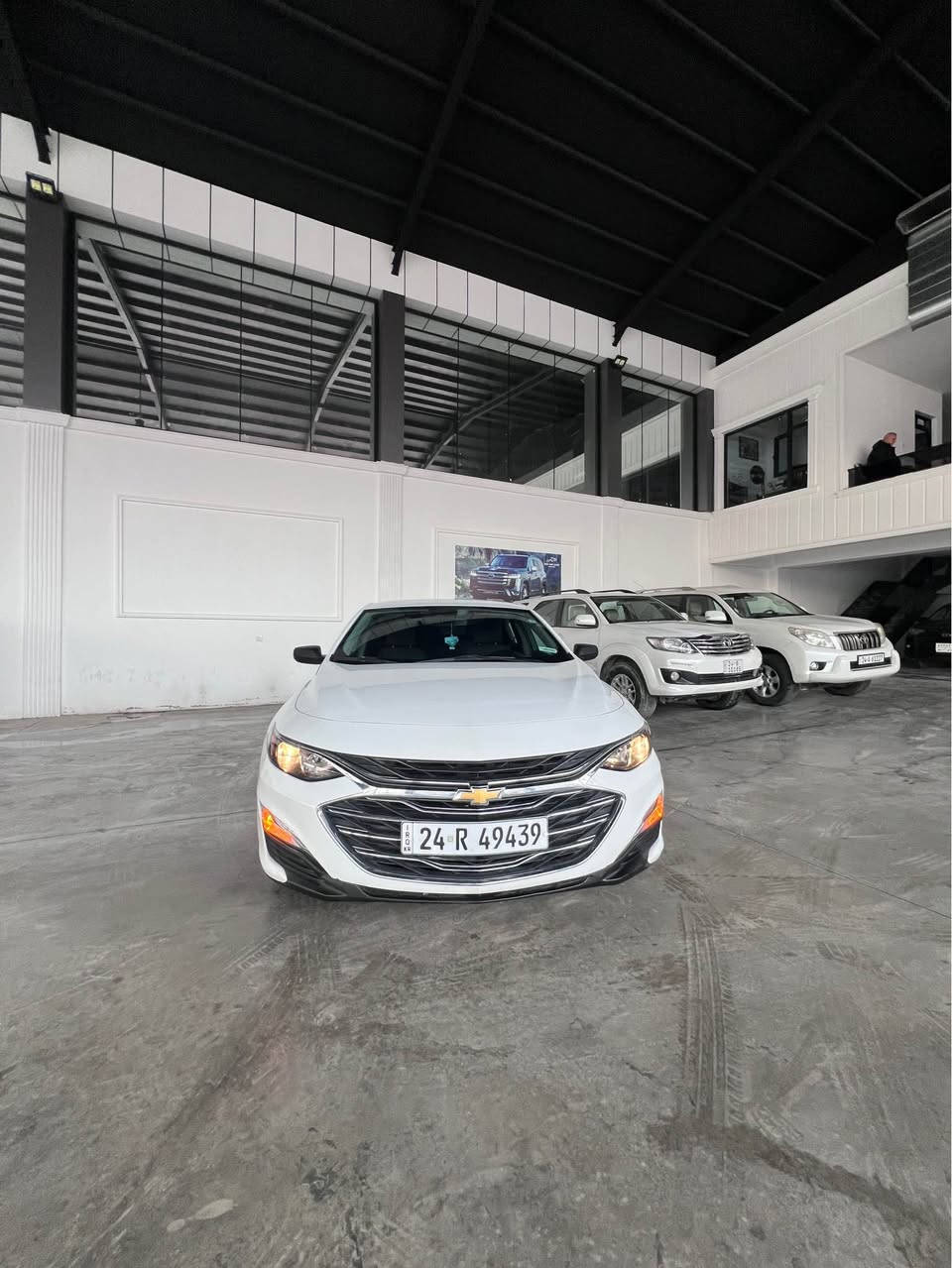 شوفرليت ماليبو موديل ٢٠٢٣ محرك ١٥ توربو
سياره كلين بدون دعم وبدون صبغ شرط
سياره كير ومحرك وتبريد بشرط
صدر وحداديه وطقم كلها وضع شريكه
سياره رقم دهوك ورقم انگليزي 
رقم وسنويه وهزه جديده حتى ٢٠٣١
سياره بأسمي تحويلها اقل من ساعه
سياره مواصفات Lt
بصمه تشغيل وبصمه ابواب 
تشغيل عن بعد وشاشه وكاميره
حساس خلفي اكو هوايه مواصفات اخرى
سياره ماشيه ٥٨ ألف ميل
سياره احلى من الصوره دينار مابيها مصرف
سياره فقط بيها شي شبرين تعديل على بارد
بعدين بدون دعم وبدون صبغ 
بجم ولغود ودكم وايرباكات كلها وضع شريكه
مكانها دهوك داخل دهوك
سعرها ١١٩ ورقه 
*********** بيها واتس اب دهوك, العراق
