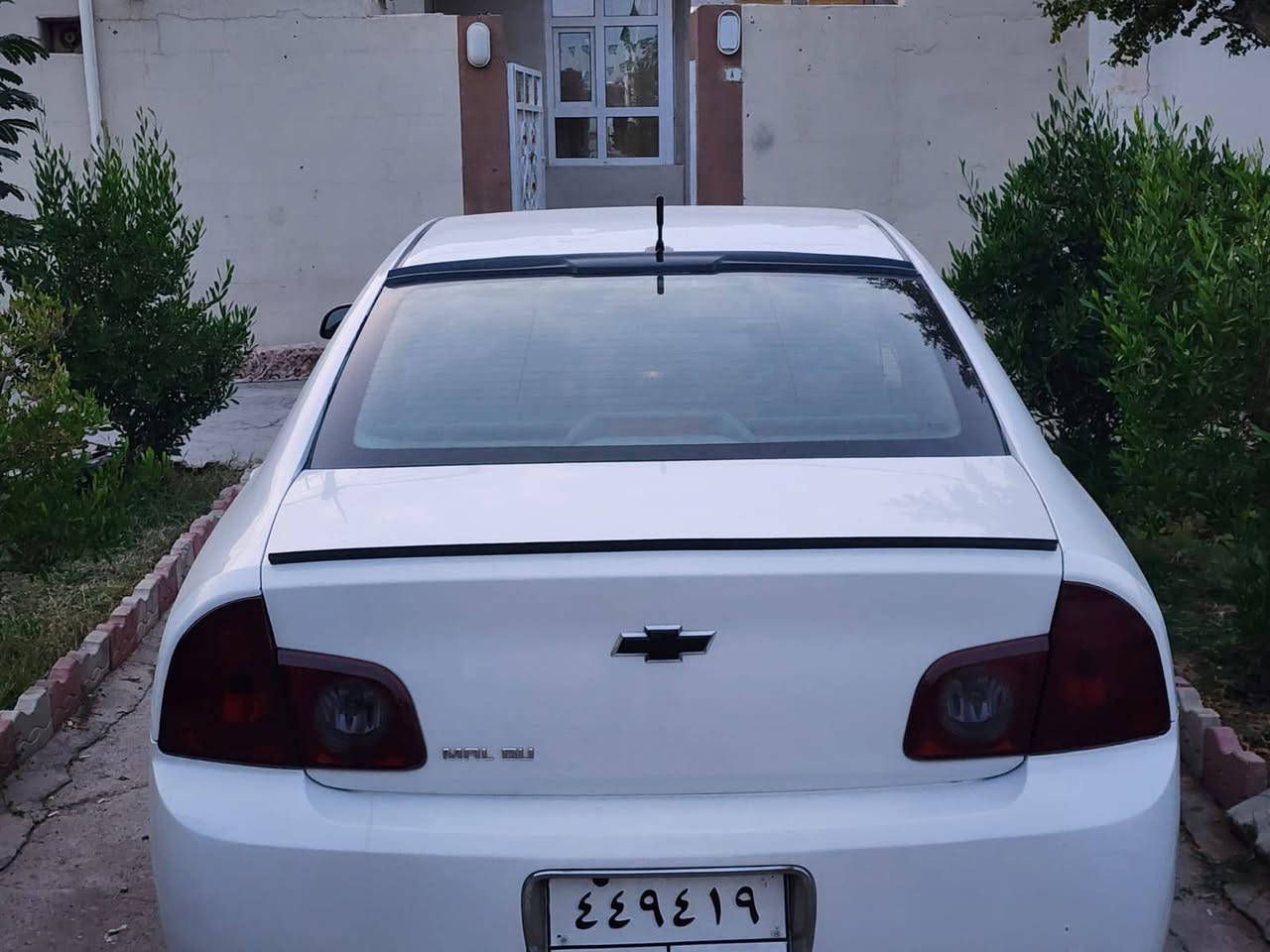 سلام عليكم اخوتي أكو ما ليبو للبيع,2011
فول نضافه و شرط تحويل غرامات و رقم جديد كله على صاحب السياره 
سعر السيارة 83 و بي مجال و صوره السونار موجود 
كير و مكينه خير من الله أو موراوسه حسب القناعه 
المكان ديالى خانقين 
***********
