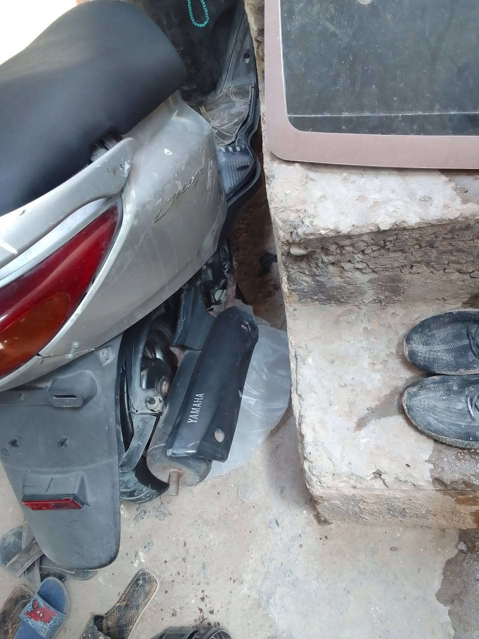 سلام عليكم بريز 140
وراق كامله سلف هندر دراجه خير من الله 
بغداد      ‏‪0776 394 9366‬‏
