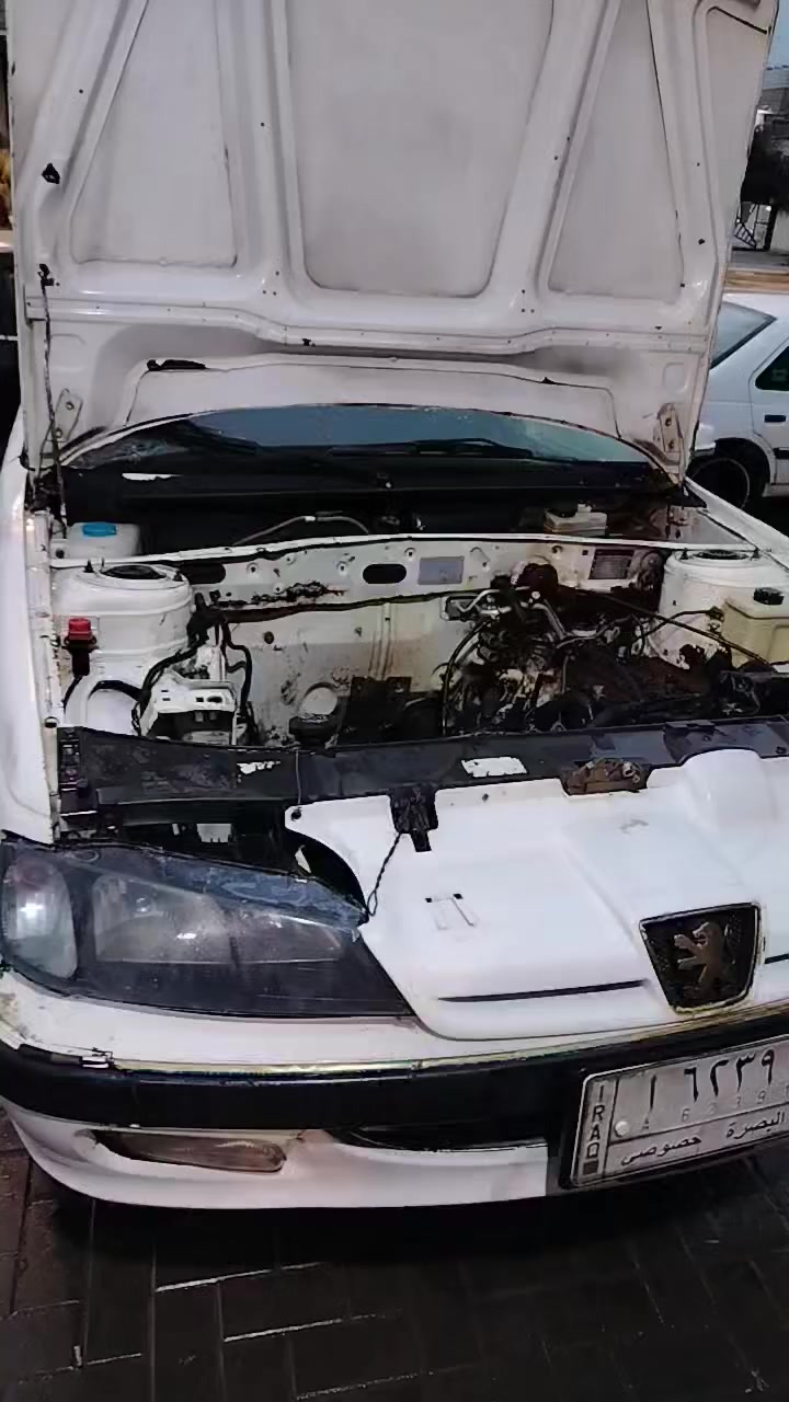 ***********
فيتر/حداد /كهربائي

البصره شارع القائد بين سيد وبين موسى الكاضم
