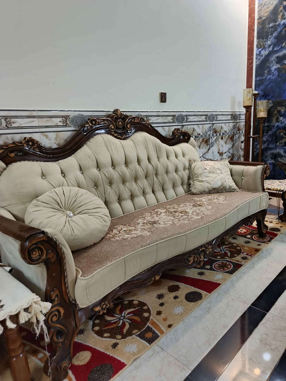 تخم ملكي رائسي جديد نظيف خشاب صاج مكان ناصريه مركز  السعر 450 ناصرية, ذي قار


**إذا كنت صاحب هذا الإعلان وتريد حذفه لأي سبب، رجاءا أرسل رسالة إلى الدعم الفني**