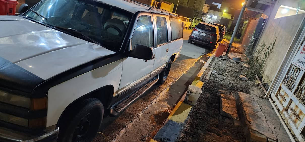 السلام عليكم 
جمسي بهبهان ١٩٩٩ رقم بغداد انكليزي باسمي خمسه برغي طبله مكينه ٣٥٠ كير ٧٠٠ توني شاده 
للمراوس بفحل نظيف وانطي فرق


**إذا كنت صاحب هذا الإعلان وتريد حذفه لأي سبب، رجاءا أرسل رسالة إلى الدعم الفني**