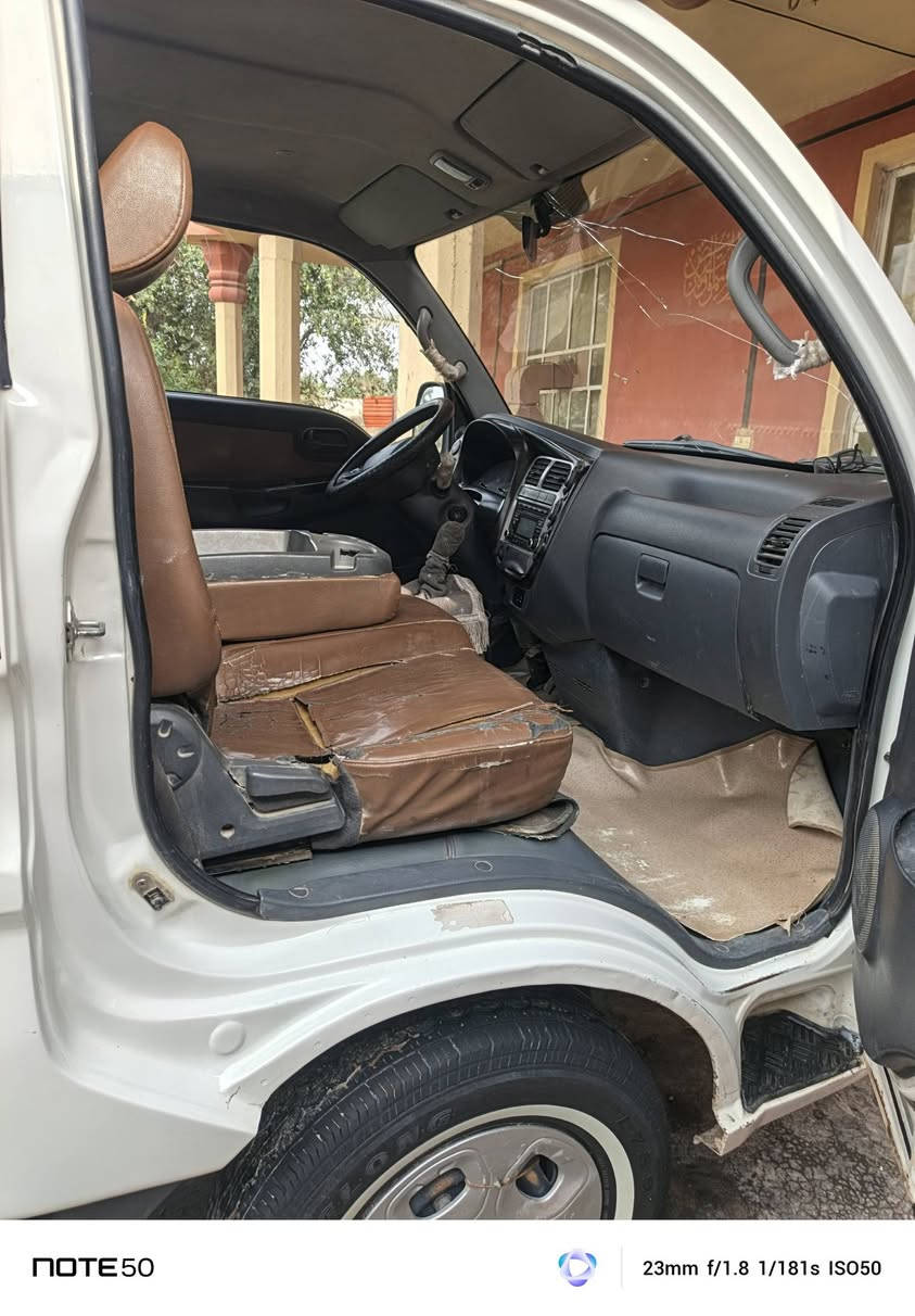 سلام وعليكم سيارة البيع، موديل 2018 سياره كفاله عامه محرك كير شاصي تاير كله جديد رقم انجليزي بغداد باسمي بها ضربه بسيطه سياره خير مال الله السعر على الخاص واتصال على هذا الرقم ***********
