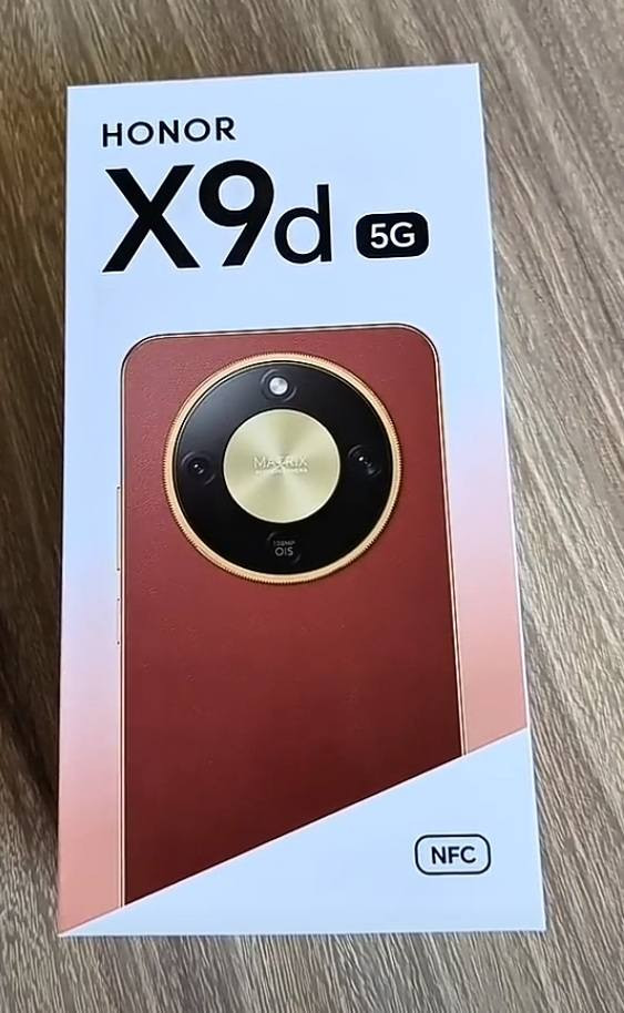 موبايل هونر x9d غير مستعمل فقط كارتونة مفتوحة ذاكرة ٢٥٦ كيكا بايت عشوائية ١٢ كيكا بطارية ٨٣٠٠ مكاني بغداد مدينة الصدر موبايل *********** الاتصال خاص فقط السعر النهائي ٣٧٠
