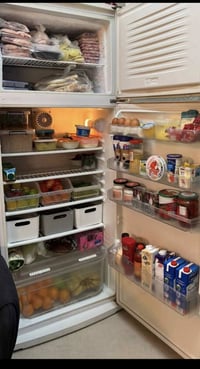 ثلاجه كرافت حجم ٢٨قدم حجم كبير جدا مال عائله تشتغل ونضيفه كلش ع فحص لل...