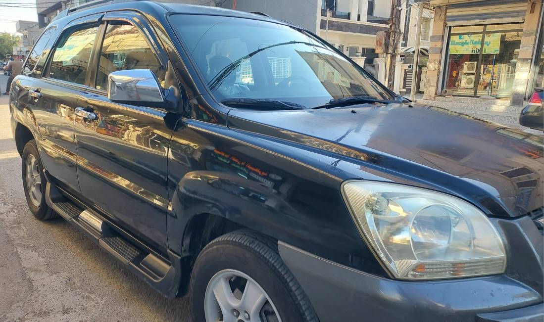 سبورتج ٢٠٠٧ وارد امريكي رقم ديالى ٤ سلندر سونار موجود بالصور بيه صبغ فقط بدون اي ضرر كير محرك مكفول تبريد شغال تخم تاير حداديه جديده رقم جديد السعر 88 مكان السيارة ديالى بعقوبه للاستفسار *********** بعقوبة, ديالى
