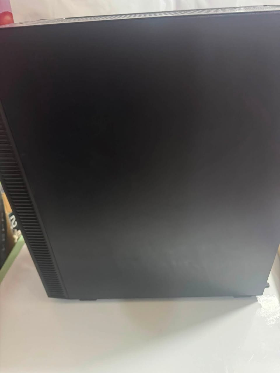 السلام عليكم من رخصة الادمن المحترم غراض بيسي مستعملة للبيع
Core i5 12400f المعالج
مبرد هوائي نحاس RGB
وكيس twisted mind 03 mid tower يوسع كارت 3 فانات
فانات الكيس موجودة وياه و RGB 
رايدها بسعر 210 وبيها مجال بسيط للشراي 
*********** متواجد على ال واتساب و الخاص ايضاً
