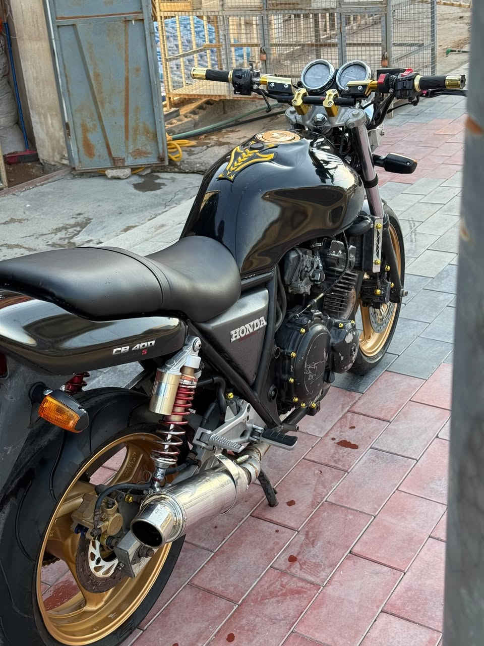 سبي فور 400 جيل أول لبيع أو لمراوس حسب القناعه سعره 1800 مكاني كربلاء ***********
