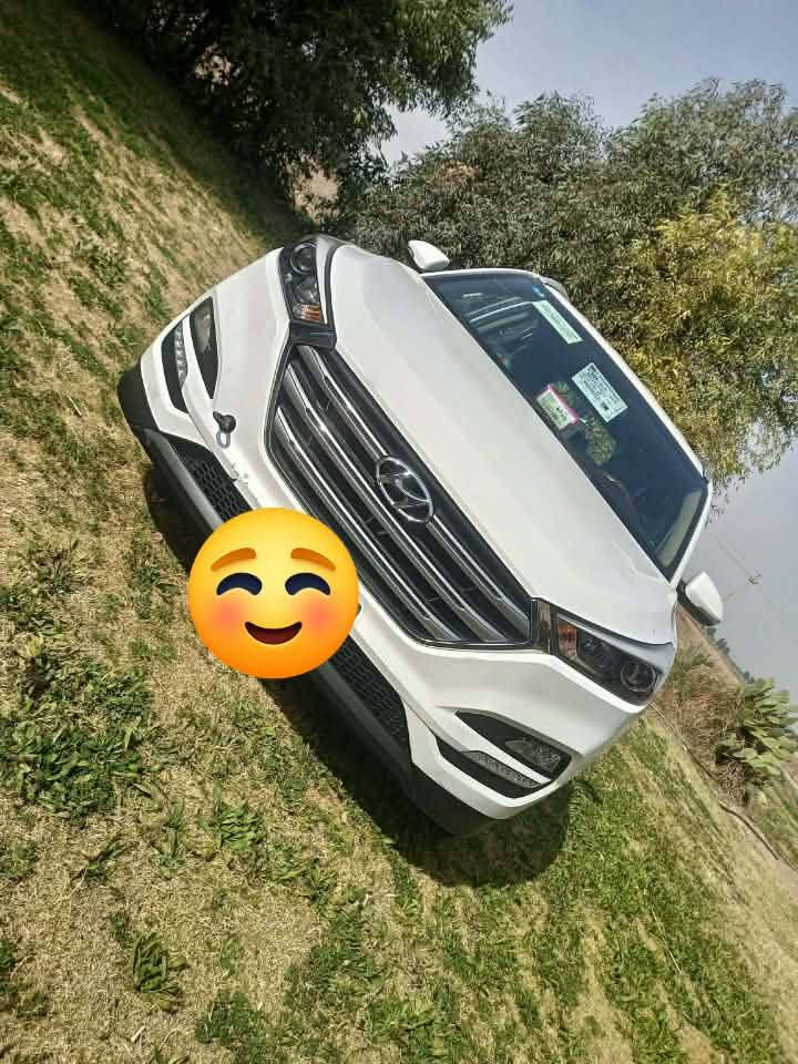 السلام عليكم توسان خليجي موديل 2018 بيها طخه مأشرة بالصورة محرك كير كفاله
بأسمي تحويل ثاني يوم
 رقم بغداد نكليزي 
ماشية 95 الف حقيقي السعر 185 ورقة غير متواجد على الفيس بوك 
للاستفسار أتصل على الرقم التالي
***********
