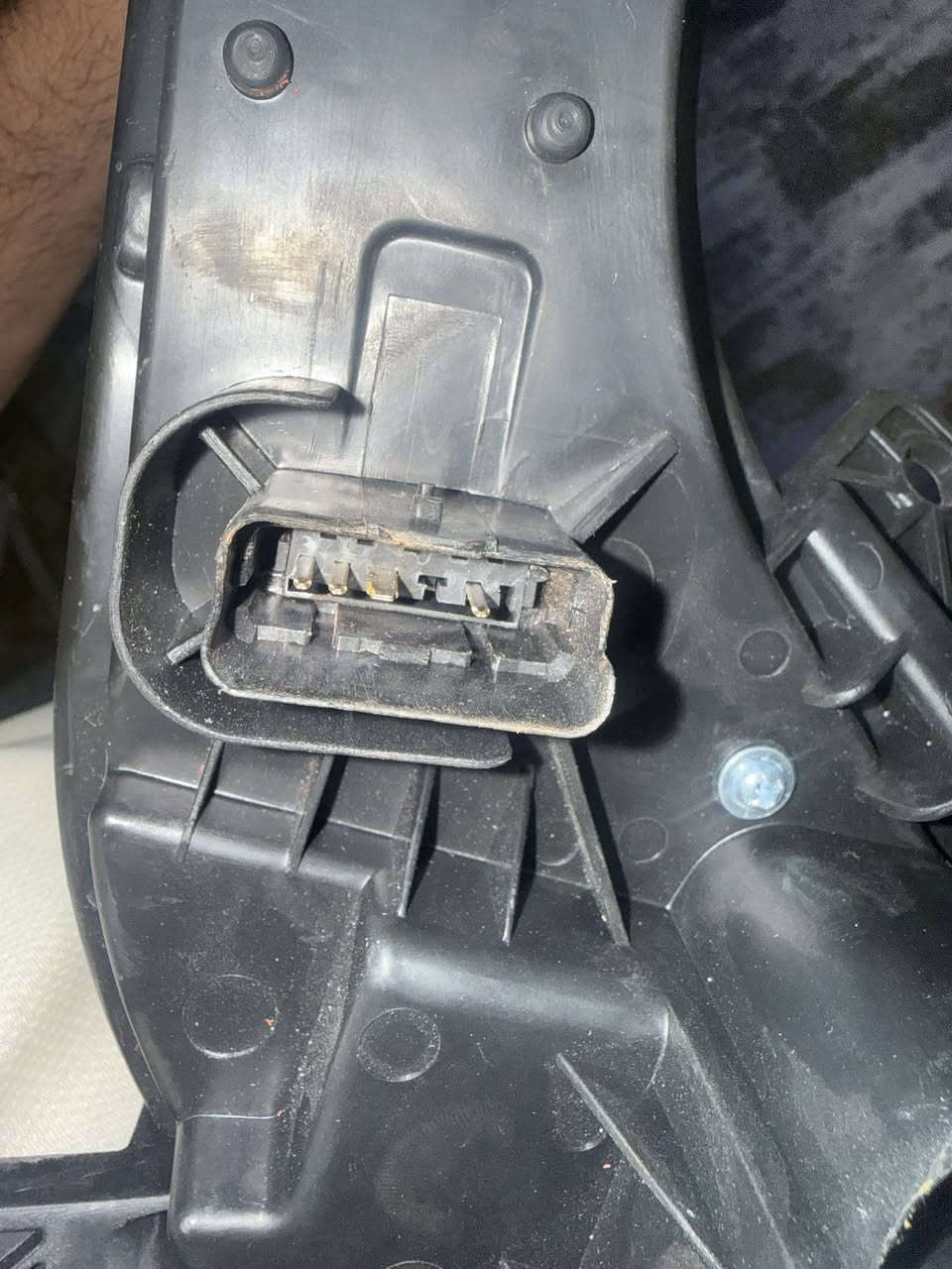 سلام عليكم مصباح تشغيل نهاري (DRL) يعمل بتقنية LED للجهة اليمنى، وهو مصمم خصيصًا ليناسب سيارات بيجو 508. هذا بس واحد طوني بي سعر وبل عافيه


**إذا كنت صاحب هذا الإعلان وتريد حذفه لأي سبب، رجاءا أرسل رسالة إلى الدعم الفني**