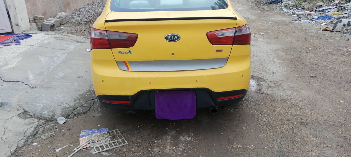 السلام عليكم كيا ريو موديل 2012 وارد امريكي باسمي تحويل مباشر الحادث جاملغ ايسر معمر محرك كير صدر امامي خلفي جديد نقص تبريد فقط مكاني بغداد الزعفرانية ***********
