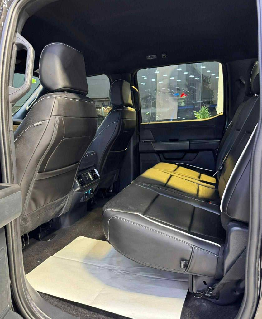 فۆرد F150 
مواسەفاتxlt
شاشە گەورە گێڕ ئەرز(تەیارە)
پێنج کامێرا ڕادار٣٦٠دەرجە 
ئۆتۆ برێک ئۆتۆ هۆڵد
کوشن گەرم سوکان هیتەر
ڕاداری خەتی جادە 
سەیارەکە ١١٠٠٠میل ڕۆشتوە سەنەوی تا ٢٠٣٠تازەیە
دوو پەڵە بۆیاخی هەیە پێش و دوای کەپسە
سەیارەکە زۆر تازەیە و زۆر خاوێنە
سعری:٤٠٥٠٠$ چوار دەفتەر و پێنج ورەقە و مەعامەلەیەکی کەم
ژ.موبایل:*********** السليمانية, العراق
