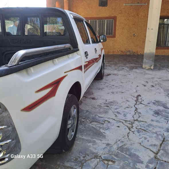 بيكم تيوتا للبيع ٢٠١١ مكفوله كفاله عامه شاصي ١٢  رقم ديالى السعر ١٧٠ وبيه مجال بسيط
رقم الهاتف ***********
