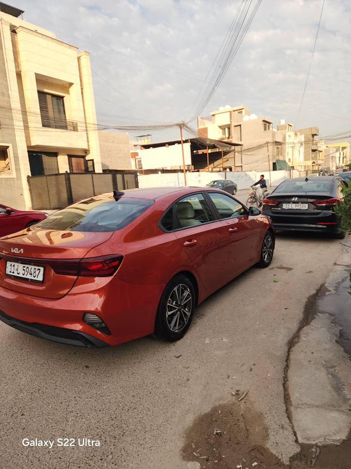 فورتي وارد امريكي موديل ٢٠٢٢رقم بغداد انكليزي هزه وسنويه جديده محرك ٢٠٠٠دوش كير اوتوماتيك حادثها خدش جاملغ وشويه من باب كلير بدون ايرباك ولادواخل ماشيه ٦٠مكان حي الجهاد، بغداد 
*********** بغداد, العراق
