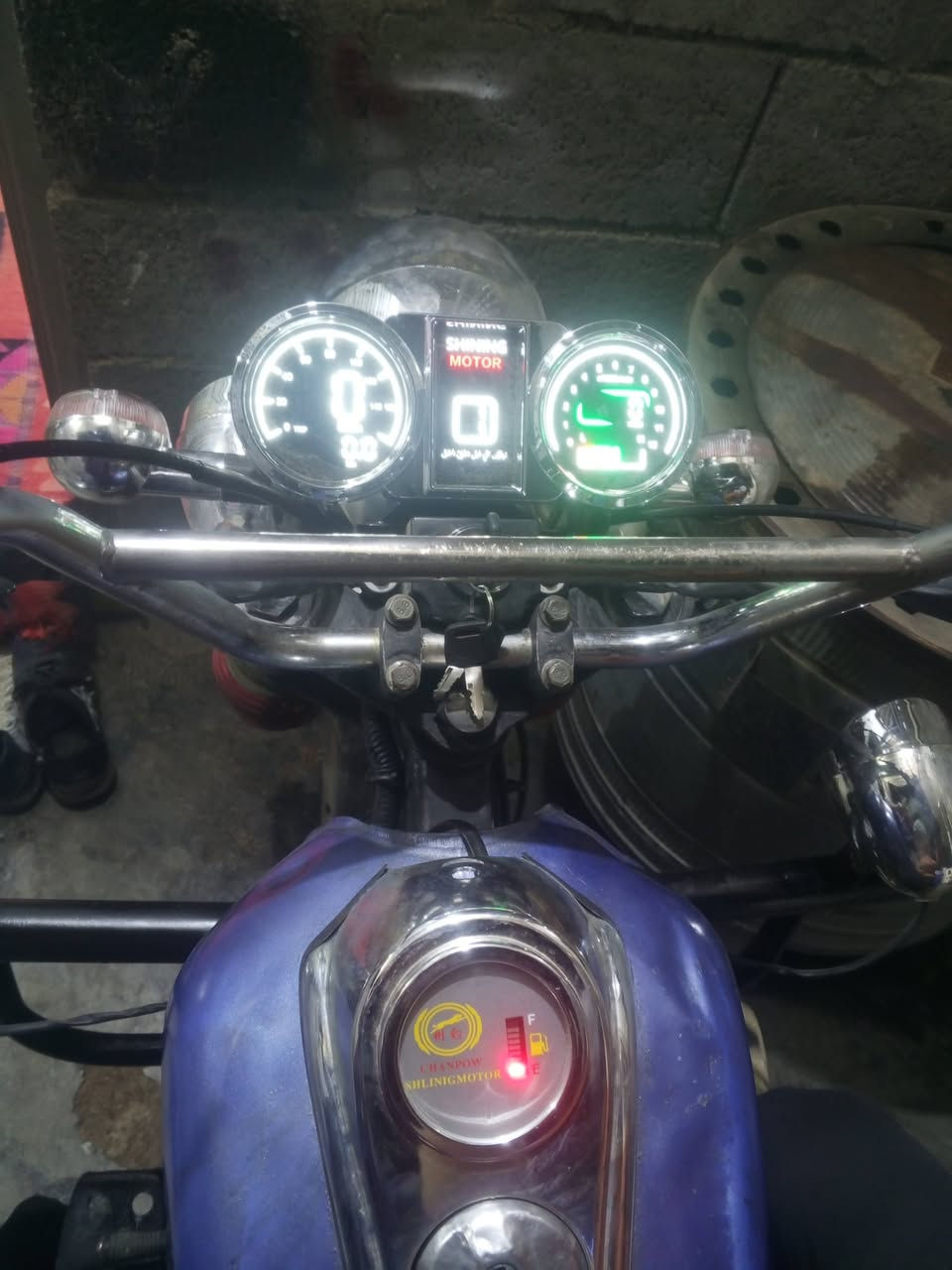 ستوته للبيع موديل 21 اوراق كامله كهربايات شغاله كلهه نكره سلف محرك 25 مامفتوح تايرات جوبلس  مابيهه نقص كامله 
السعر 1.700 واسط العزيزيه الاستفسار ***********
