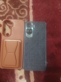 هونر لايت ٩٠ • ٢٥٦ • شاشه مبدله