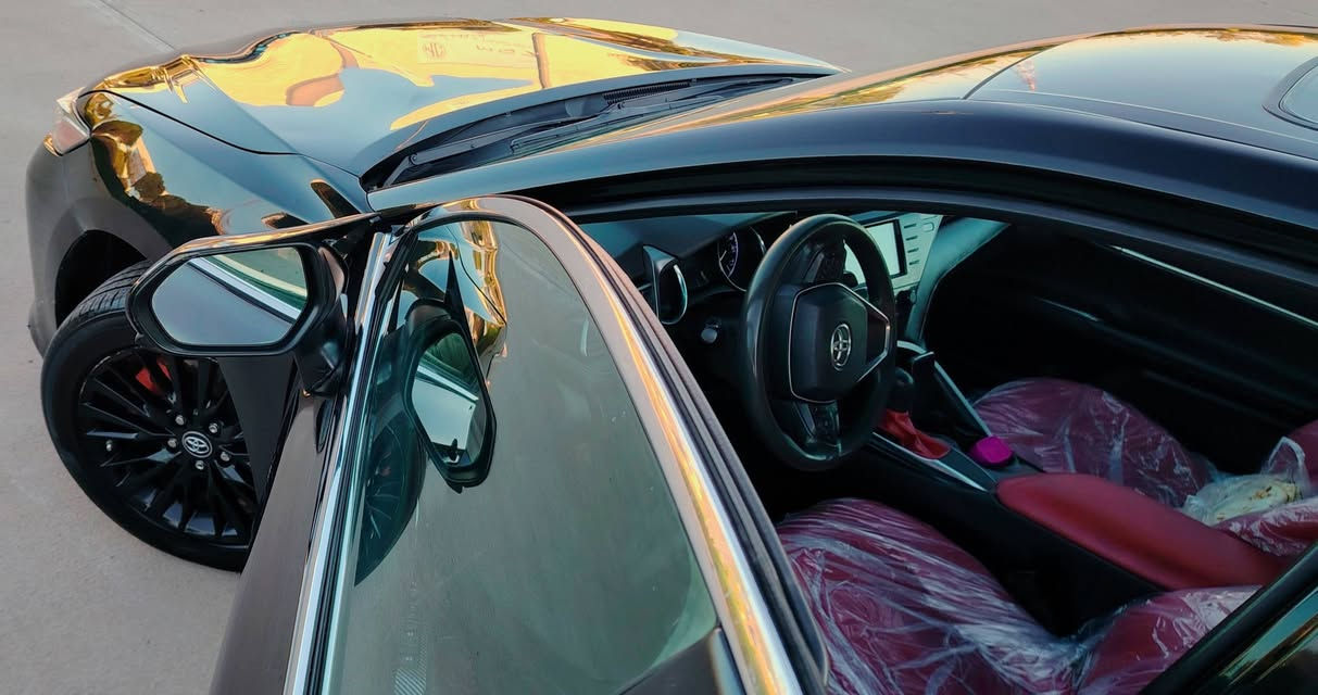 كامري 2019
محرك  2500cc بانزين 
ماشية فقط الف   km 75 
السيارة للبيع فقط
طخه بل امريكا  : جاملغ امامي + بنيت
الضرر سطحي

إرباكات كلها سليمه 💯

المواصفات
كشنات جلد احمر او كشن كاربايي
• شاشة كبيرة
طخم تاير جديد
• كاميرا خلفية
• رادار امامي
• مانع تصادم
• محدد مسار
• تصحيح مسار
• مثبت سرعه
• مانع انزلاق
• استيرن متحرك
• تحكم طارة
• نقطة عمياء
• حساسات مانع تجاوز
• اضوية اماميه زنون LED
• اضوية خلفية LED
• ويل قياس 18
• نظام ECO + TRIP 
• نظام GPS + خرائط
• نفكيشن
• 3 أنظمة قياده ECO / Normal / Sport 
• بلوتوث
• مدخل USB 
كفاله كير مكينه
السعر : 147قفل
مكان السيارة اربيل***********
