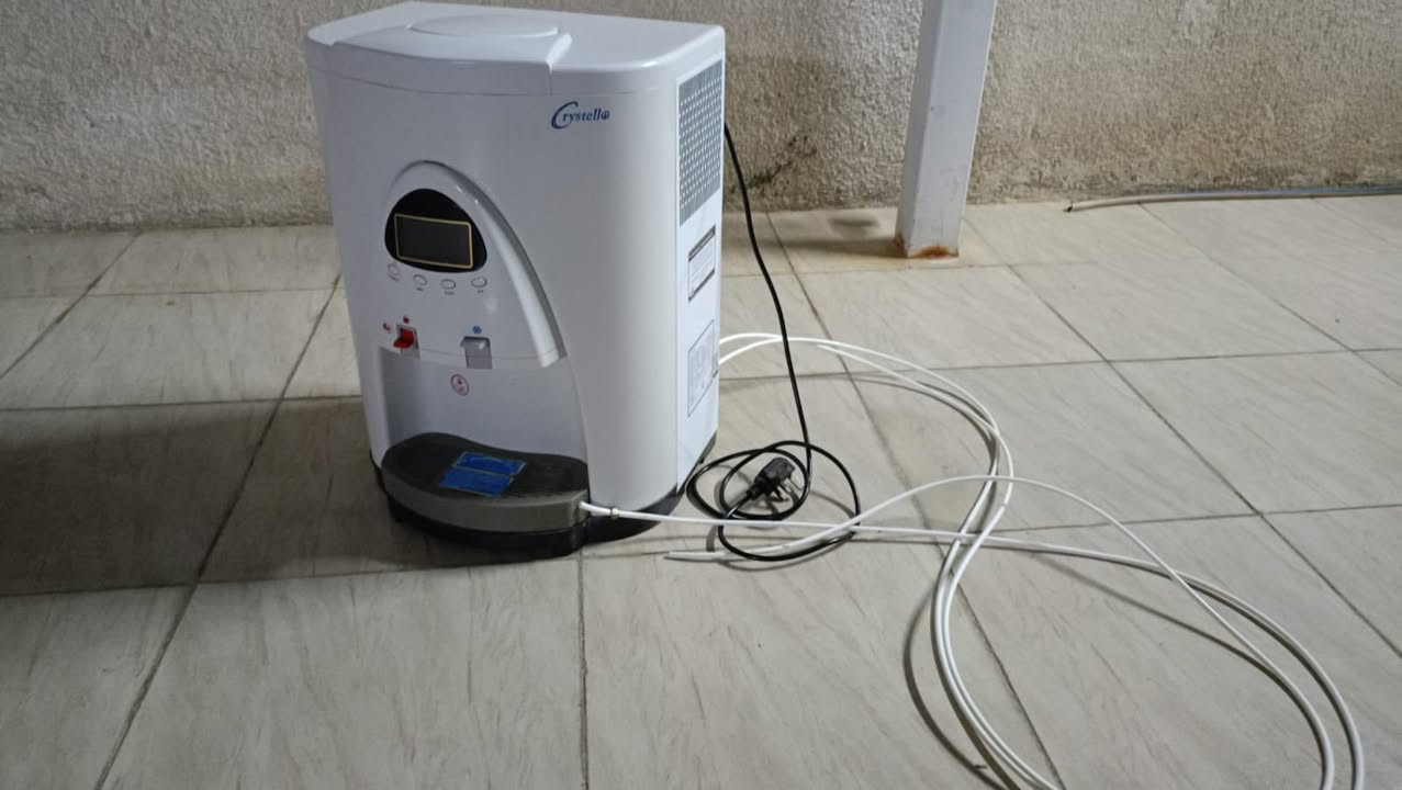 السلام عليكم للبيع جهاز تنقية وتصفية ماء ينربط بل  بوري مباشر وينقي ويعقم الماء. حار و بارد 
المكان بغداد الدورة قيم واخذ نقص فلاتر 
***********
