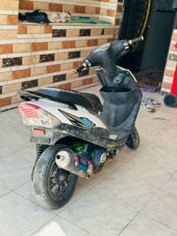 ماكس عدلة • ٥٥ • بوشه