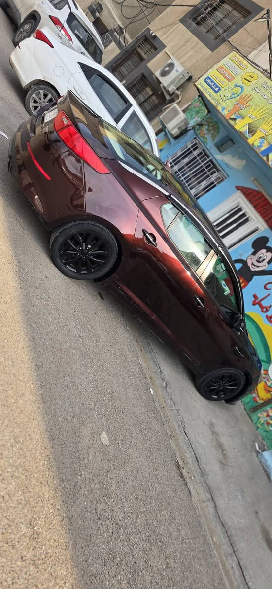 للبيع او مراوس بعاليه اوبتما ٢٠١٥ وارد امريكي حادثها من امريكا باب سايق وهنا حترك المحرك ونصبغ الداخل والبجم السياره مصبوغه قطع اني ابيع حزام  تكم قماره مكفولات السياره معمره تعمير كامل جديد واصلي المحرك ٢٤٠٠  معلى كازكيت يعني تسحك بانزين عادي بدون قطرة دونز
داخل جلد جديد بصمه تحكم ستيرن فول كشن كهرباء نضام ايكو تخم تاير جديد صدر جديد سياره كلها غراضها مشدودة جدد سعرها ٩٨ وبيها مجال بسيط مكانها بغداد العامرية للاتصال ***********
***********
