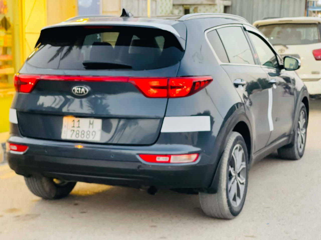 مراوس بسوناتا 
سبورتج17بغدادرقم مميز
فول الفول

بصمه 

بانوراما

جلد

قطعتين تبريد

رادار أمامي

رادار جانبي

ترحيب 

مري شفط

اشاير مري

كراسي كهرباء 

صندوك كهرباء

تبريد هيتر كشن

تحديد مسار

محرك ٢٤٠٠

السيارة مصبوغة عام عدى القمارة لأن بانوراما


**إذا كنت صاحب هذا الإعلان وتريد حذفه لأي سبب، رجاءا أرسل رسالة إلى الدعم الفني**