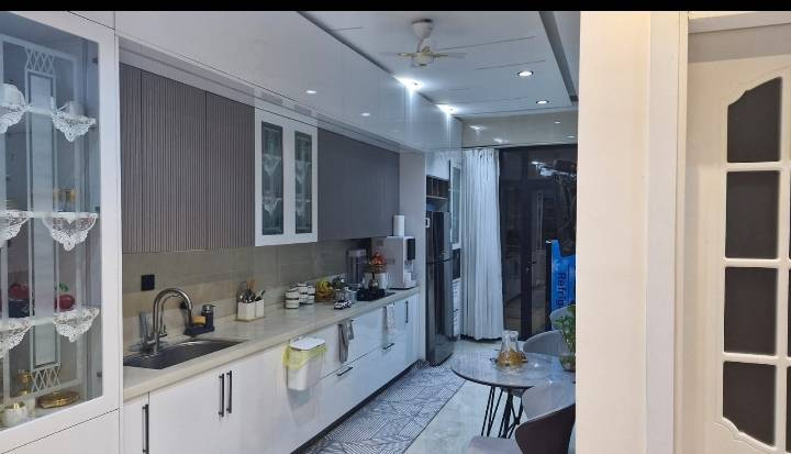 مكتب دارك للعقار 
دار للبيع مساحة 175 متر  واجة 7 نزال 25 جديد بناء سنة 2024 شارع فلسطين حي المستنصرية محلة 504 للاستفسار الاتصال على الرقم ***********
او مراجعة مكتب النهرين للعقار 
شارع فلسطين شارع مطعم بروكلي
