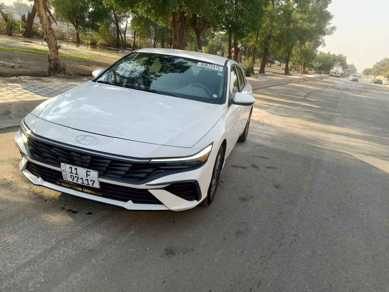 السلام عليكم
هيونداي إلنترا ٢٠٢٤ هايبرد – وارد أمريكي 

فوووول مرقم بغداد باسمي

ماشيه: 22ألف mi

الضرر: فقط جاملغ امامي وشخط بلبابتين وصور لحادث موجوده مع الصور بدون يرباك بجم كبس ليبل واحد بدون تبديل

المواصفات

 • شاشة كبيرة

 • كشنات مخمل

 • كشنات تدفئة وتبريد  

 • ويل كب اسود

 • تشغيل عن بعد

 • رادار 

 • إشارة ترحيب

 • بصمة أبواب وبصمة تشغيل

 • مانع انزلاق

 • 3 أنظمة قيادة

 • سايد بريك كهربائي

 • شاشة

 • تثبيت مسار

 •مكان سياره بغداد الشعب او بغداد الجديده 
***********
