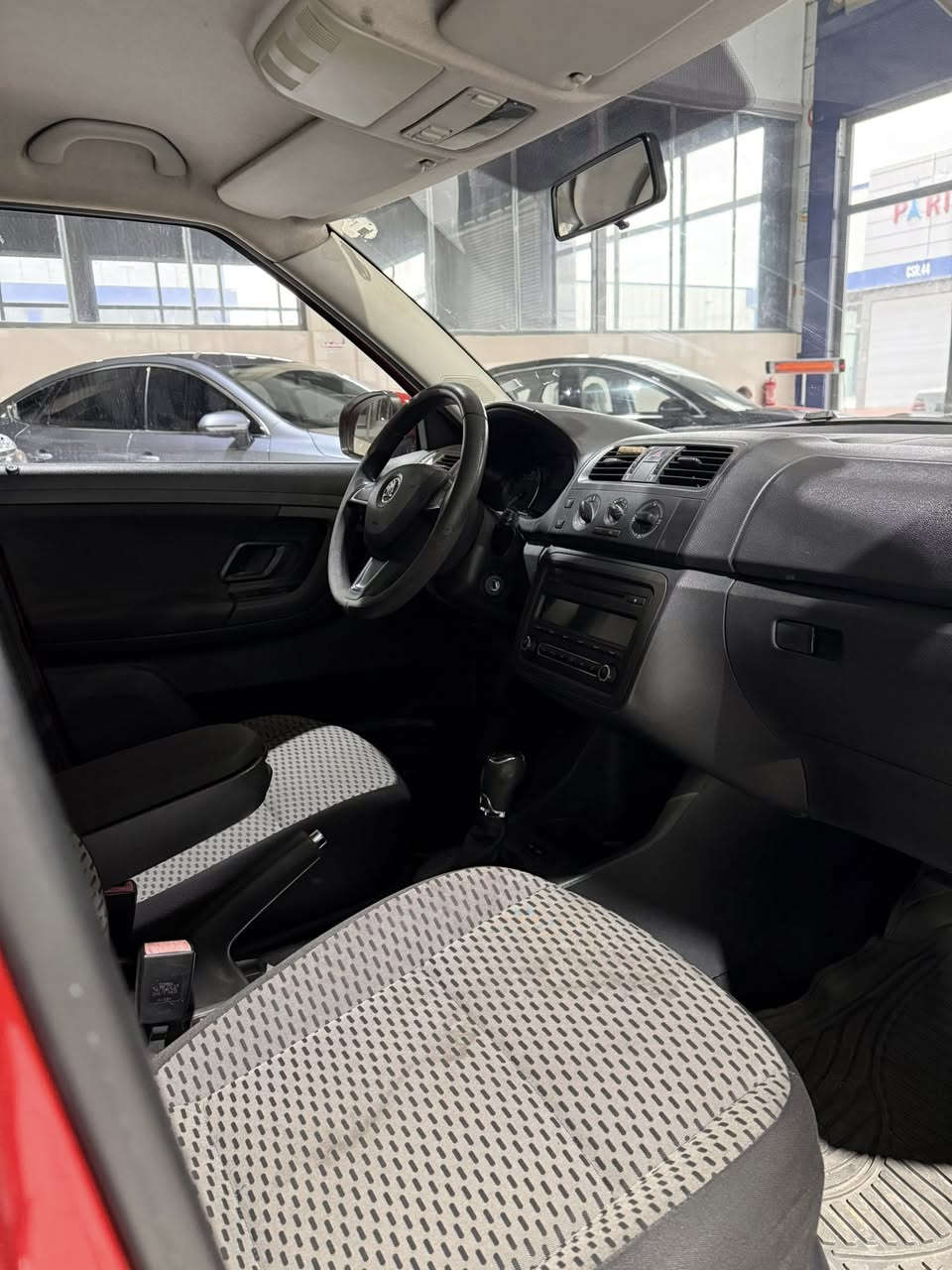 سكودا  fabia موديل ٢٠١٤ شريكه
ماشيه فقد (٤٩الف km)
سفر شريكه
حتا سپير ما نزيل
سياره بها تعديلين فقد بدون دعم بدون سبخ
تحويل وكاله شرط
سعر بلاش بلاش (٨٨) ورقه 
عنوان : دهوك تيرمينه ل معرض لاريس رقم ٥٤
ته له فون: ***********
