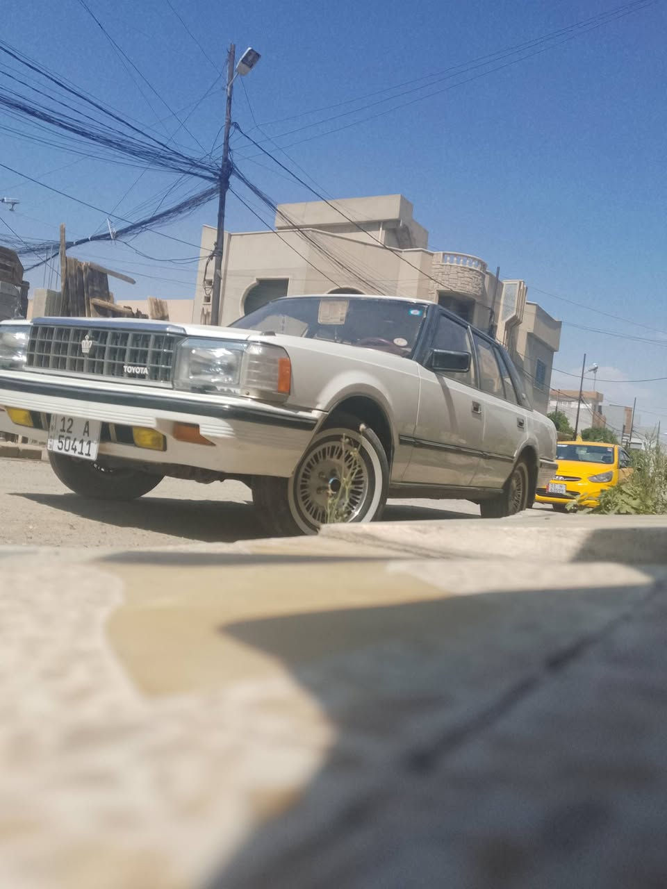 السلام عليكم سوبر كرون سياره تبريد قطعتين ثلج محرك كير ابلدي السياره ما بيه شي ما يشتغل للاستفسار ***********
