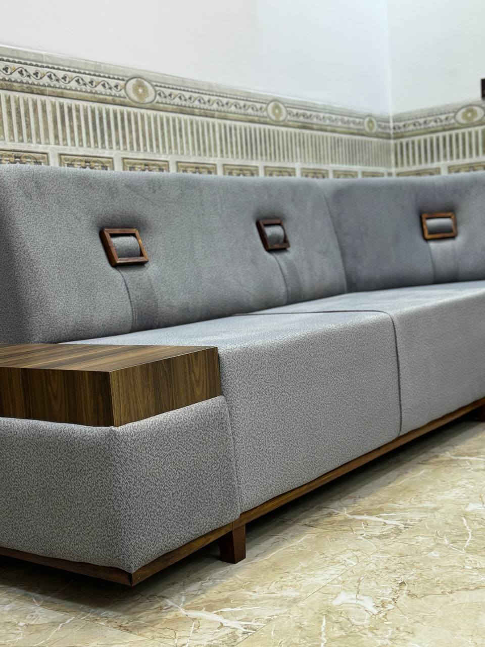 دوشمة باريس 
حي القادسية قرب ملعب الامواج وجامع
(علي ابن أبي طالب )
لتجديد الدواوين المستعملة والفصال الحديث
للإستفسار 
مراسلة الصفحة
او الاتصال علـّۓ. الرقم الاتي: ***********
الجميع@
