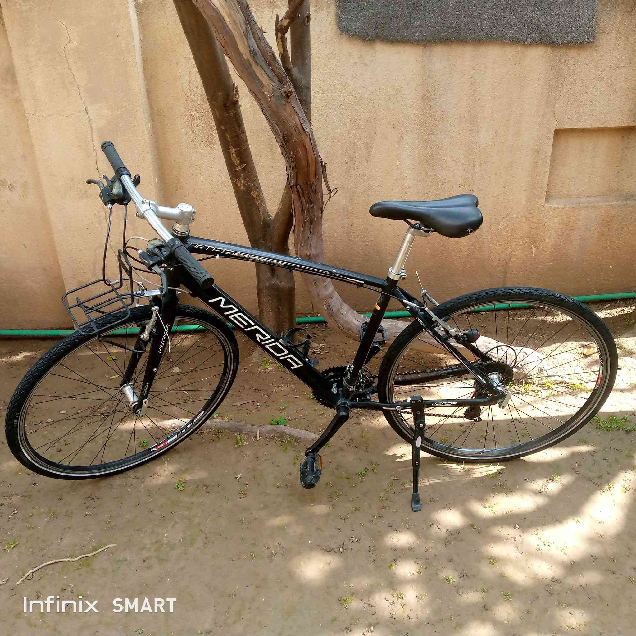 شركة MERDA
البايسكل جديد  هاي الصور كدامك 
كير نضيف 
تايرات جديدة 
فحمات الكدام جديدات الوره نص 
الچوبات  جديدات 
المقعد بي شخطه بس 
والوياله حلوات وجديدات 
والبايسكل فافون مال سباق حجم 28 كلش حلو 
سعر 155
للتواصل ***********
