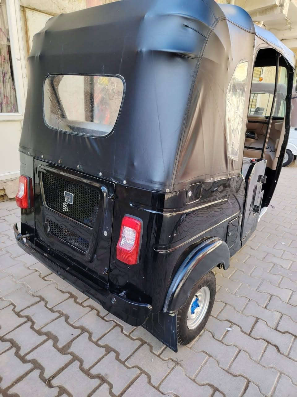 سلام عليكم
شباب هاي تكتك موديل ٢٠٢٢ رقم ذي قار تكتك  خير من الله محرك مامفتوح بيه ظربه زغيره يم البك لايت ودوس معمرات فقطط
مكاني واسط قضاء الحي
٠٧٨١٥١٣٥٢٦


**إذا كنت صاحب هذا الإعلان وتريد حذفه لأي سبب، رجاءا أرسل رسالة إلى الدعم الفني**