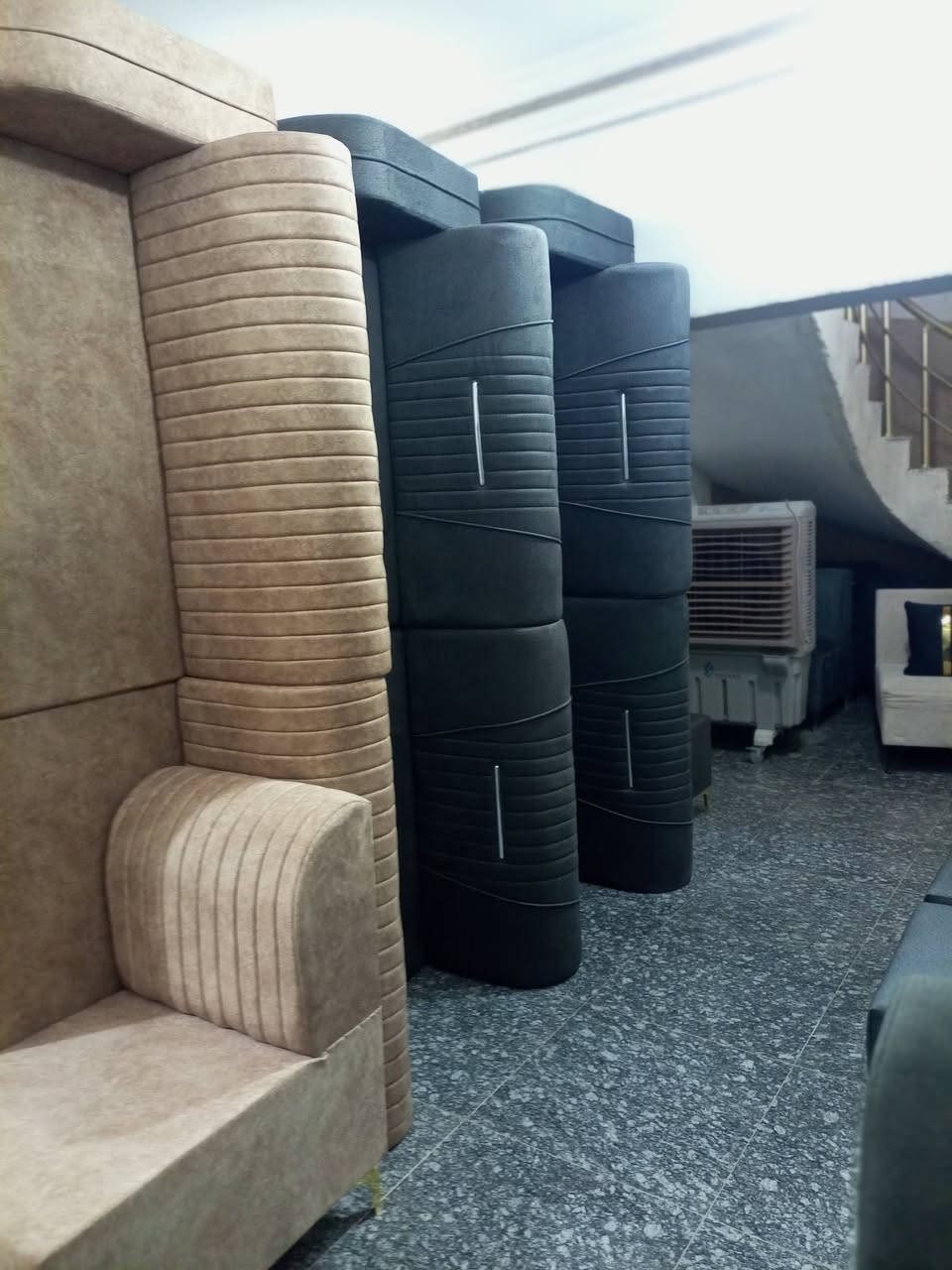 نشتري جميع التخامه المستعمله تبديل التخم القديم بتخم جديد بابل الحمزه الغربي حي الدولار قرب عماره دكتور ناجي أتصال ***********
