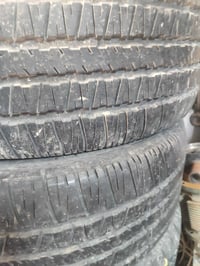 زوج برجستون 20/50/285نظافه 90/100  150الف فتح وشد وبلنص مجاني 07876002...