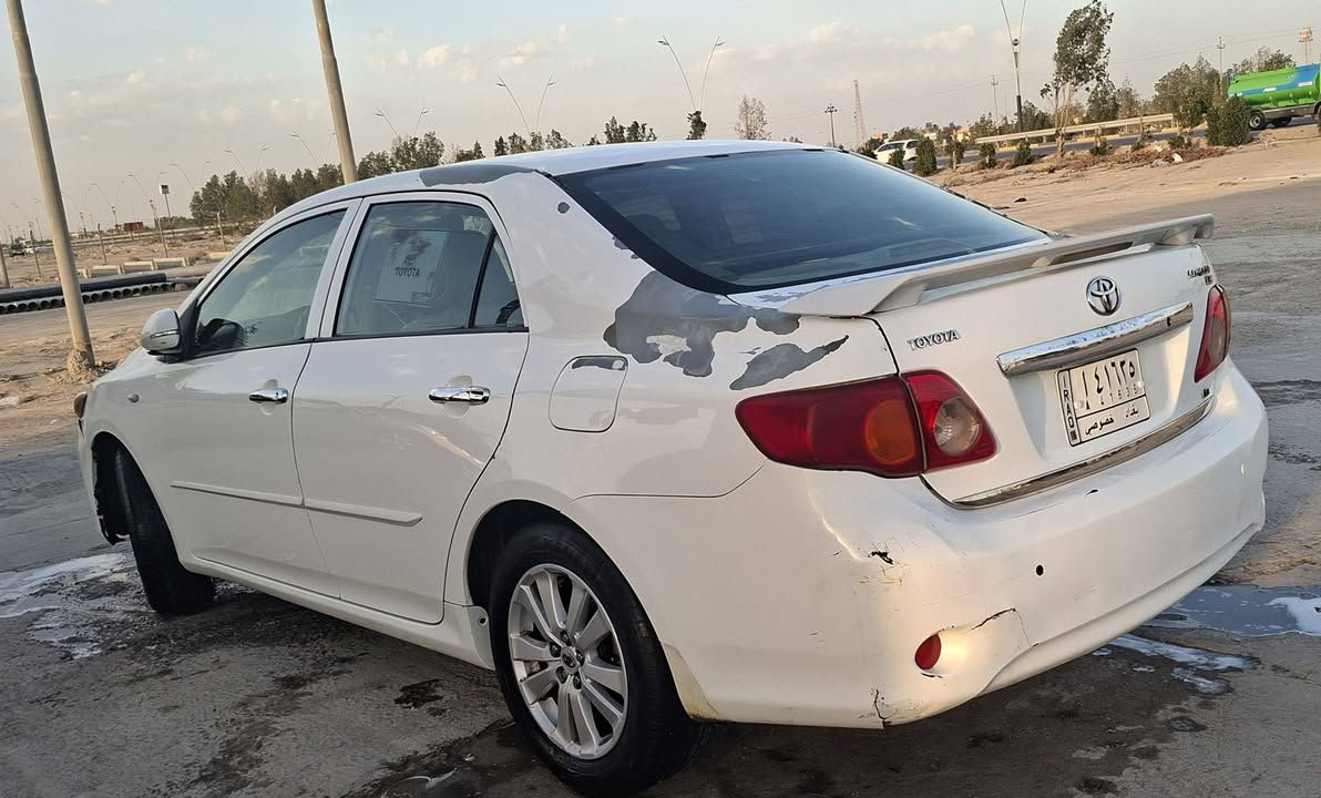 كورلا موديل 2009 خليجي 
محرك  1800 
محرك وكير قبل شهرين شادهن كسر كارتون
بصمه وتشغيل على بعد 
فتحه  بالسقف 
مرايات شفط  واشاره بالمرايه
حداديه امامي وخلفي  ومشط كله جديده شادلها
بيها مكانات تقشير 
السعر 98
العنوان البصره 
***********
