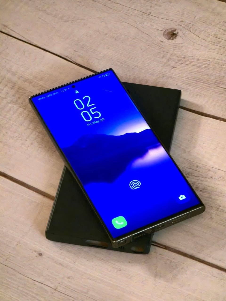 S23 ULTRAللبيع
النسخة الامريكية 💪
ذاكرة 512 
عشوائية 12
لون زيتوني
الجهاز فول.                                                                              الرقم ***********
