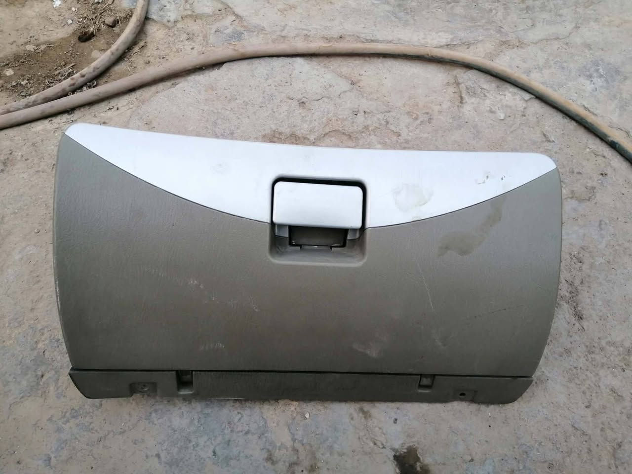 سلام عليكم غراض شيري كوين للبيع للاستفسار *********** كلمن وسعره
